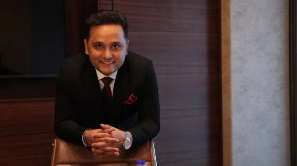 Amish Tripathi Talks About Promoting His Book 'Raavan' Through A New Digital Platform