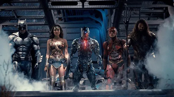 Twitter demands re-release of Justice League with Snyder's cut