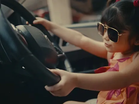 Mahindra Auto’s latest ad urges women to never give up the driver’s seat