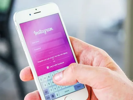 Instagram offers collaborative carousels