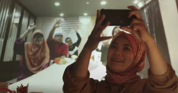 McDonald's Ramadan campaign virtually unites people across the Singapore-Malaysia border