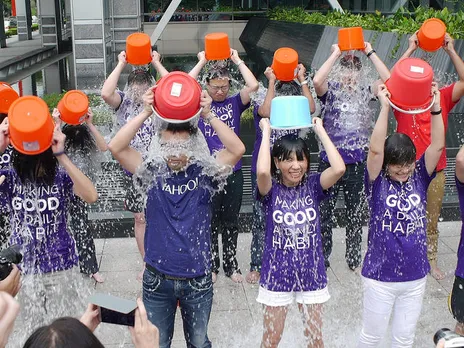 [Infographic] The Numbers Behind #IceBucketChallenge, Men Contribute More than Women