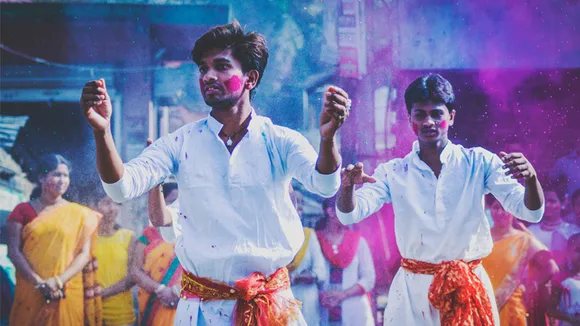 A glance through popular Holi Campaigns of 2018