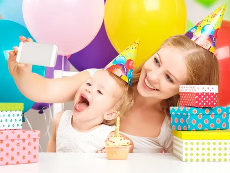Snapchat throws a Birthday Party for you with its new lens