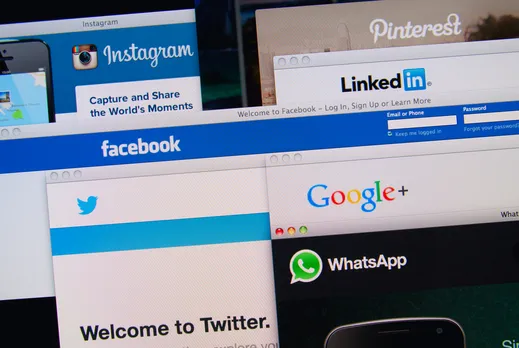 Government to ban Facebook and Twitter servers?