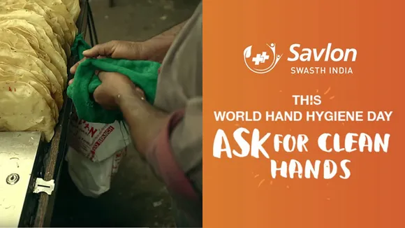 Savlon targeted the hawkers of Mumbai this World Hand Hygiene Day