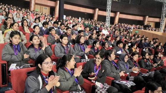 pariksha pe charcha program more then one crore students enrolled this  program last date 14th jan | Jansatta