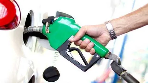 दिवाली से पहले धमाका: लगातार छठे दिन बढ़े पेट्रोल के दाम; RAJ में सबसे महंगा, MP दूसरे नंबर पर