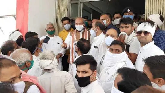गाज गिरी: केंद्रीय मंत्री से जनता की हिमाकत! श्योपुर कलेक्टर, SP हटाए