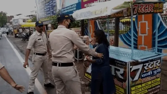 सिंधिया का विरोध: नीमच में NSUI कार्यकर्ताओं ने दिखाया काला दुपट्टा, पुलिस ने रोका
