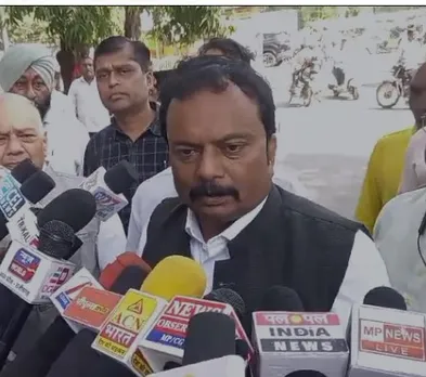 बीजेपी से टिकट न मिलने से नेता प्रतिपक्ष कमलेश अग्रवाल ने भरा पर्चा, जबलपुर के चुनावी मैदान में एआईएमआईएम की भी एंट्री