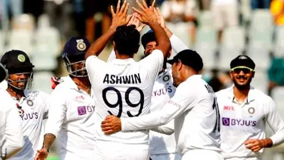 IND vs NZ दूसरा टेस्ट, Day 2: न्यूजीलैंड पहली पारी में 62 पर ऑलआउट, भारत को 319 की लीड