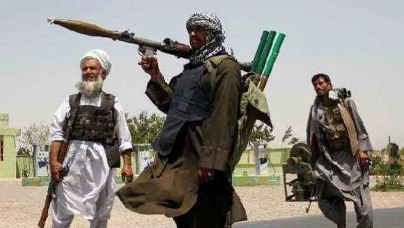 अफगानिस्तान: राष्ट्रपति गनी और उपराष्ट्रपति सालेह ने देश छोड़ा, पूरे देश में होगा तालिबानी राज
