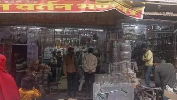 छतरपुर में GST की छापेमारी: बर्तन कारोबारी की 8 फर्मों पर रेड, 3 करोड़ से ज्यादा की टैक्स चोरी