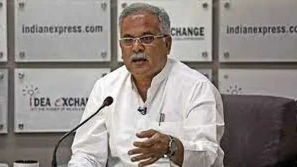 CG सरकार में सब ठीक है?: सियासी संकट बढ़ा, कांग्रेस के 13 और विधायक दिल्ली पहुंचे