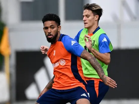 Douglas Luiz and Nicolo Fagioli