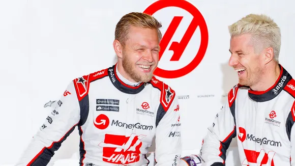 Kevin Magnussen with Nico Hulkenberg 