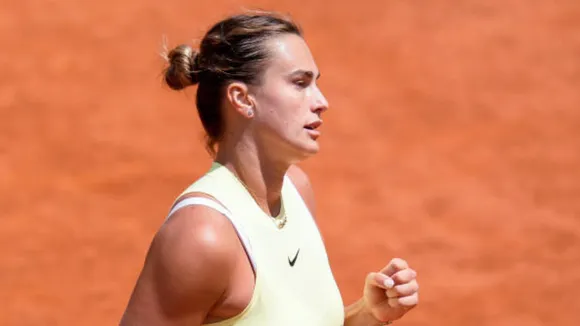 Italian Open: Aryna Sabalenka wins one sided quarter final clash against Jeļena Ostapenko to book semi final place
