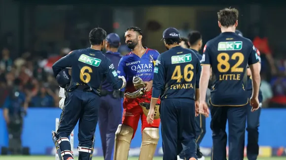 'Kya mtlb E Sala Cup Namde will work' - Fans react as RCB beat GT by 4 wickets to stay alive in play-off race