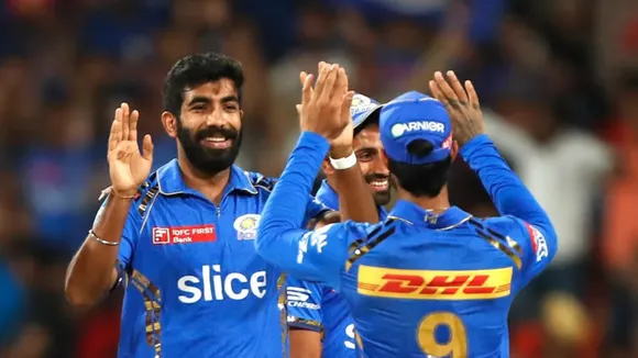 WATCH: Jasprit Bumrah makes young fan happy with heartfelt gesture after Mumbai Indians loss to Lucknow Super Giants