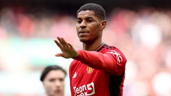 Marcus Rashford hits back on critics after support from Manchester United fan account