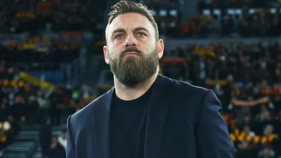 Daniele De Rossi to stay as AS Roma coach permanently