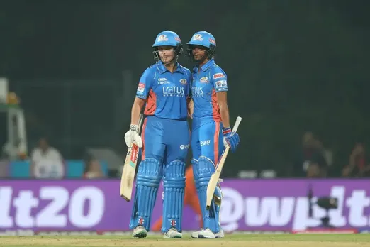 WPL 2023: Harmanpreet Kaur & Amelia Kerr's partnership | Sportz Point