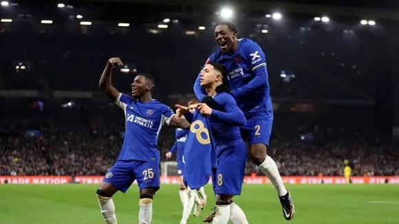 Enzo Fernandez scores a Worldie as Chelsea through to the 5th round of the FA Cup after beating Aston Villa by 3-1