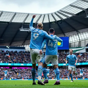 Phil Foden double inspires Premier League holders to derby day fightback over Red Devils