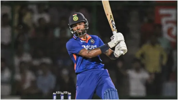 Hardik becomes the Fastest Indian to complete 100 Sixes