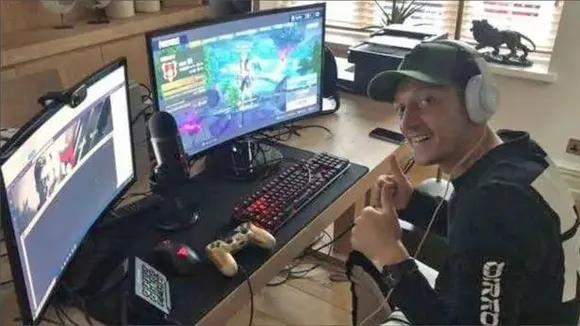 Mesut Ozil wants to be a pro gamer on FIFA or Fortnite when his football career ends, agent Dr. Erkut Sogut claims