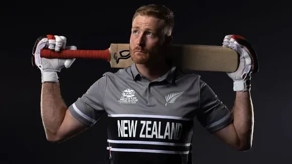 Martin Guptill released from New Zealand central contract