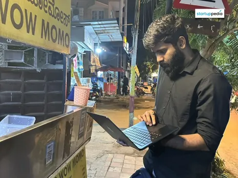 A Bengaluru techie working outside a WOW momo stall