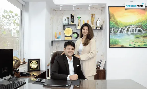 Meet this Couple who built a Rs 100 Cr valued startup after grandfather suffered from hearing loss & couldn't find proper aid
