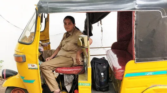 ஆட்டோ ஓட்டுநர் ராஜி அக்காவின் வாழ்க்கை பயணம்(Raji Akka)