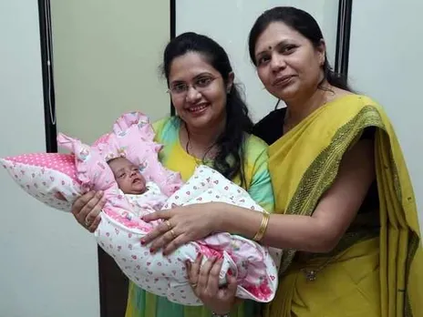 Born at 22 weeks, Ahmedabad baby is India's tiniest & youngest to live |  Ahmedabad News - Times of India