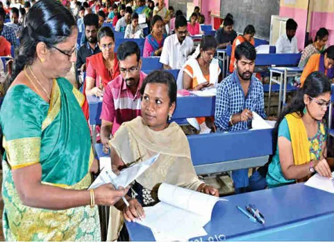 ஆசிரியர் தகுதித் தேர்வு முடிக்காத ஆசிரியர்களை பணியில் அமர்த்தக் கூடாது : சென்னை ஐகோர்ட் உத்தரவு!