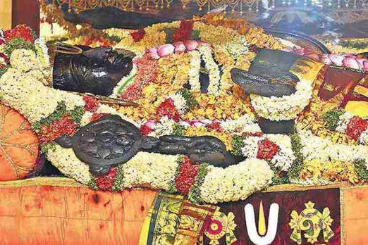 காஞ்சிபுரத்தில் அத்திவரதர் விழா : ஆன்லைனில் டிக்கெட் புக்கிங் செய்வது எப்படி