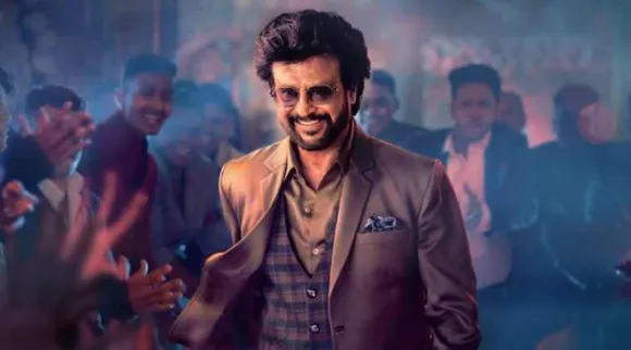 rajinikanth walking viral video, super star rajinikanth walking at poes garden street, rajini, tamil cinema news, ரஜினிகாந்த், ரஜினி நடைபயிற்சி வீடியோ, போயஸ் கார்டன், rajinikanth walking, rajini latest news, rajini politics, rajini political party