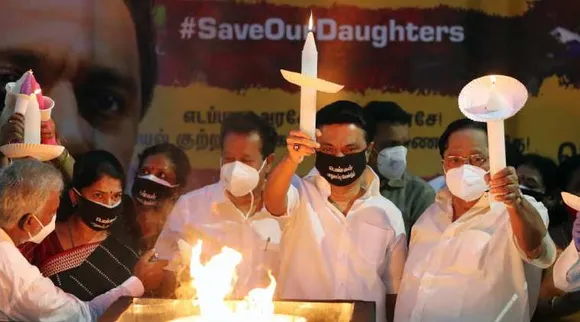 நீதி கேட்டு ஆளுநர் மாளிகை நோக்கி பேரணி; திமுக எம்.பி கனிமொழி கைது