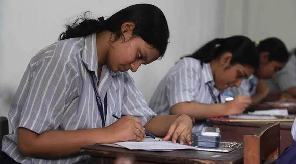TN Plus 2 Exam: எந்தெந்த தேர்வுகளுக்கு இடையே எத்தனை நாள் இடைவெளி?