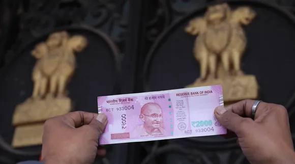 Where have the Rs 2000 notes gone