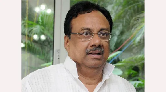 EVKS Elangovan Hospitalized, mild chest infection, medical updates in tamil