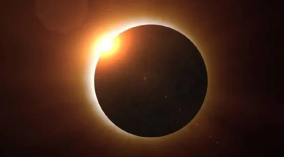 Solar Eclipse 2023: அரிய ஹைபிரிட் சூரிய கிரகணம்; நீங்கள் பார்ப்பது எப்படி?