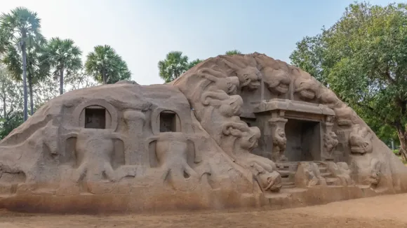 Tiger Caves, Mahabalipuram 