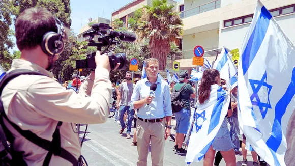 Western Media | Journalist