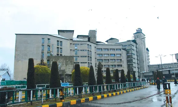 JK Hospital: Top Tertiary Care Facility Faces HR Crisis