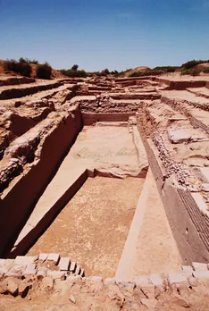 Dholavira and more: A Culture of Harmony along the Indus