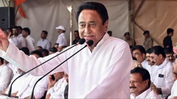 Kamal Nath Raises 'Jai Shri Ram' Slogans at Rally Amid BJP Joining Speculation