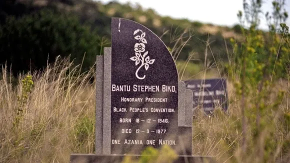 Steve Biko's Gravesite Vandalized in South Africa, Azapo Condemns Harassment 'Beyond the Grave'